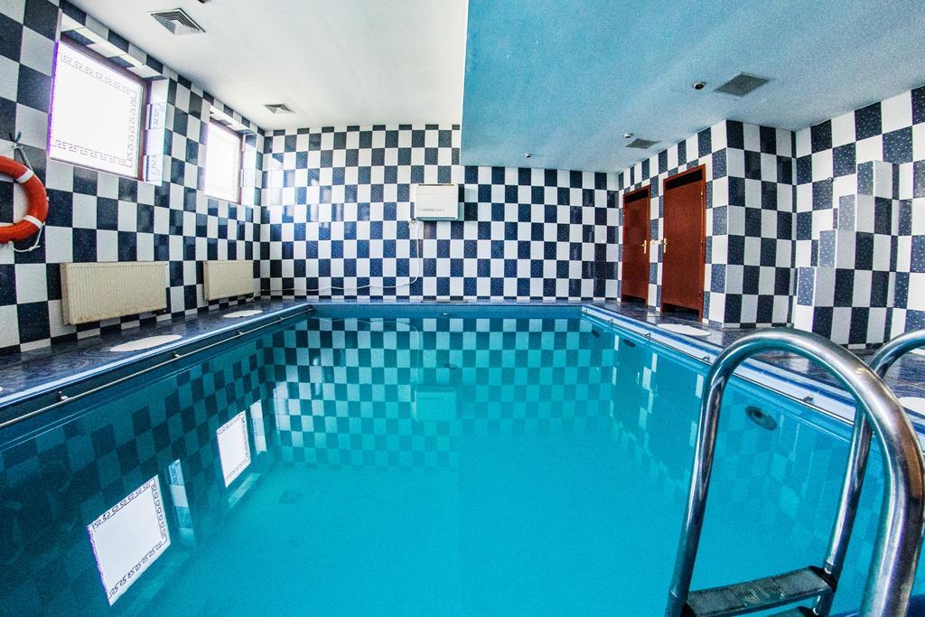 Hotel Pekin Władysławowo Dış mekan fotoğraf