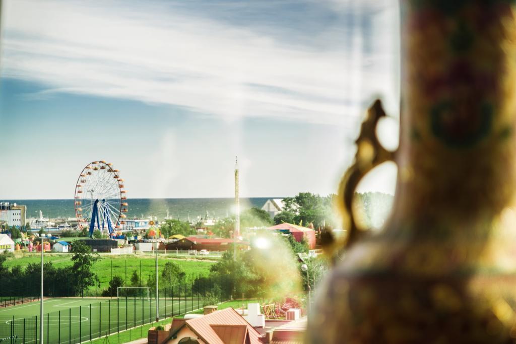 Hotel Pekin Władysławowo Dış mekan fotoğraf